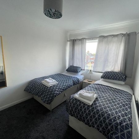 3 Bedroom Apartment With Golf Course View Нюкасъл ъпон Тайн Екстериор снимка
